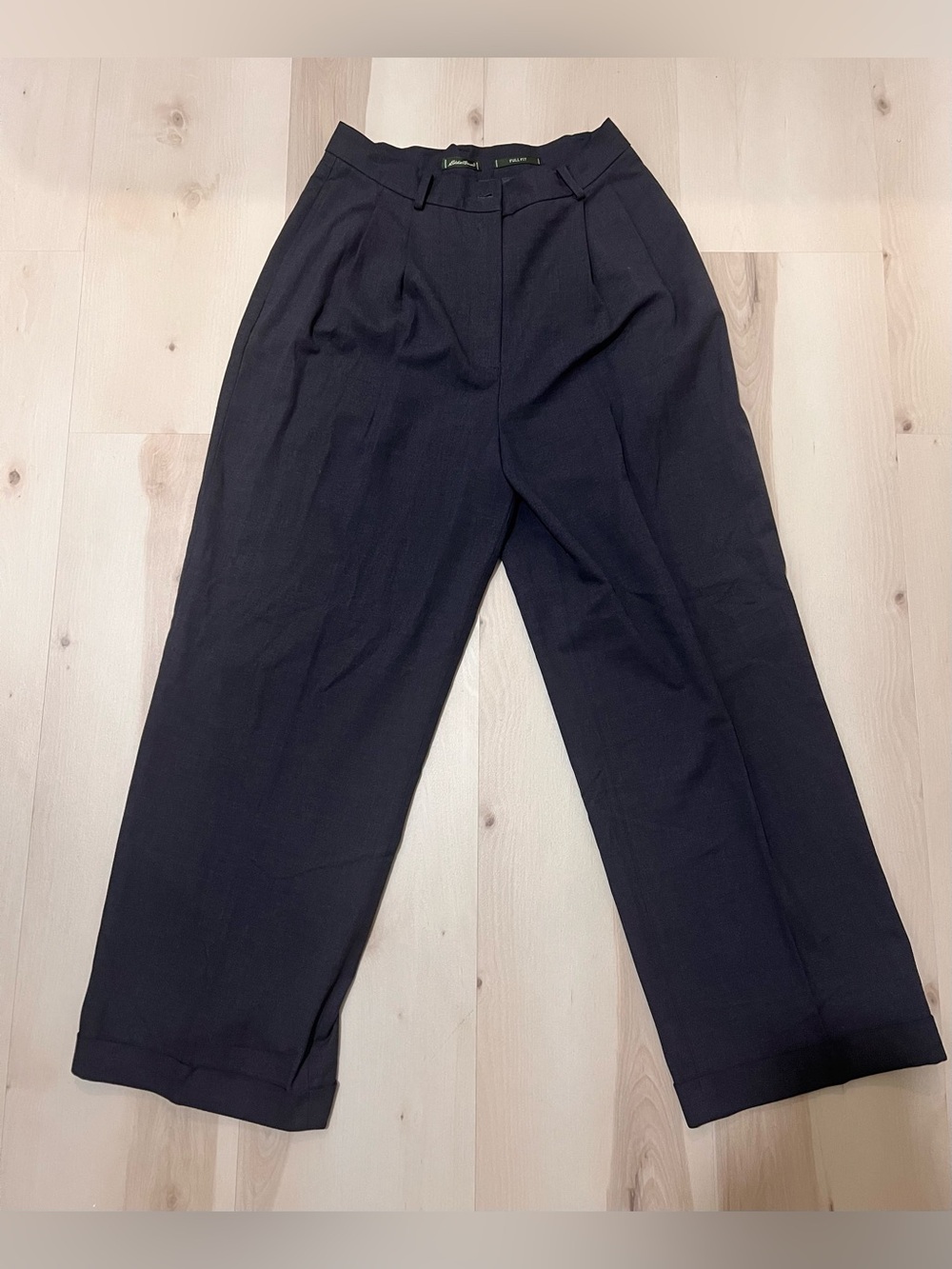 Vintage Eddie Bauer Women 10 Grey Full Fit High Waisted Pleated Wide Leg Trouser